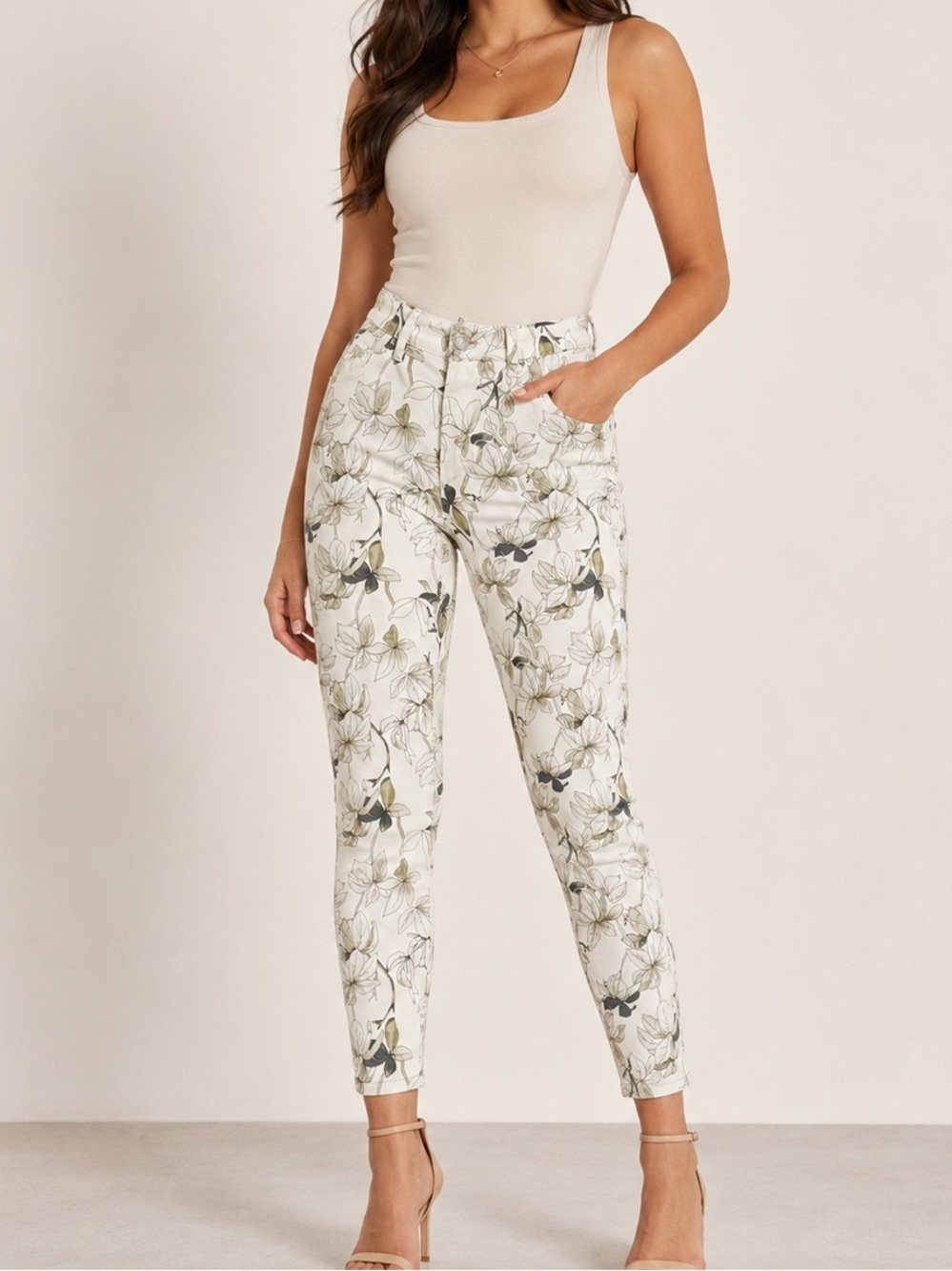 Buffalo David Bitton “Havana” White Floral Print Ankle Skinny Jeans